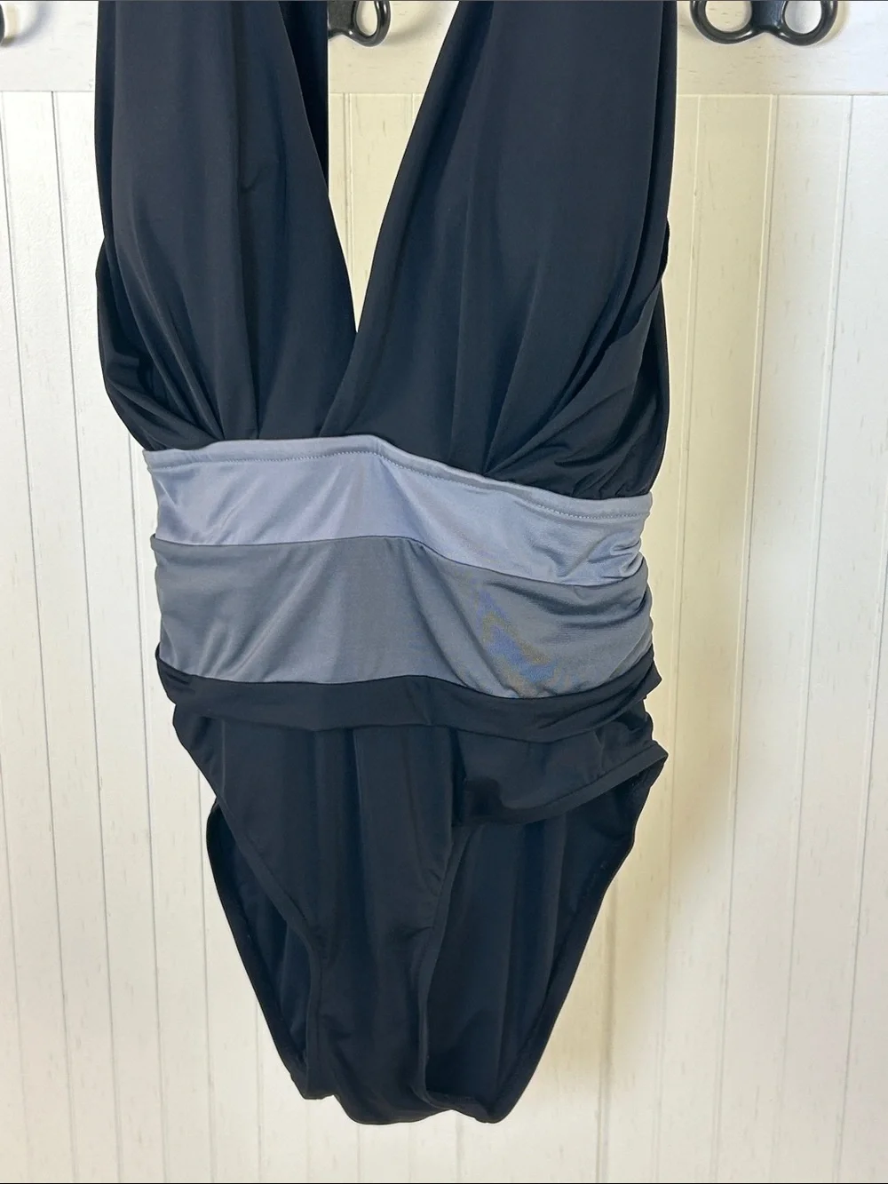 Badgley Mischka Plunge One Piece Swimsuit Size 6